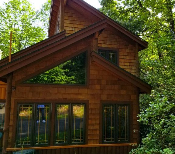 Cozy 3 Bedroom Log Cabin Lake George Cabin Rentals